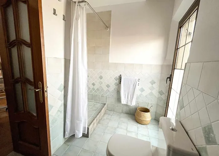 Romantic Duplex With Terrace And Great Views شقة خيرونا