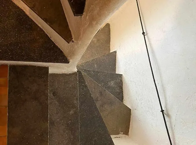 Romantic Duplex With Terrace And Great Views خيرونا