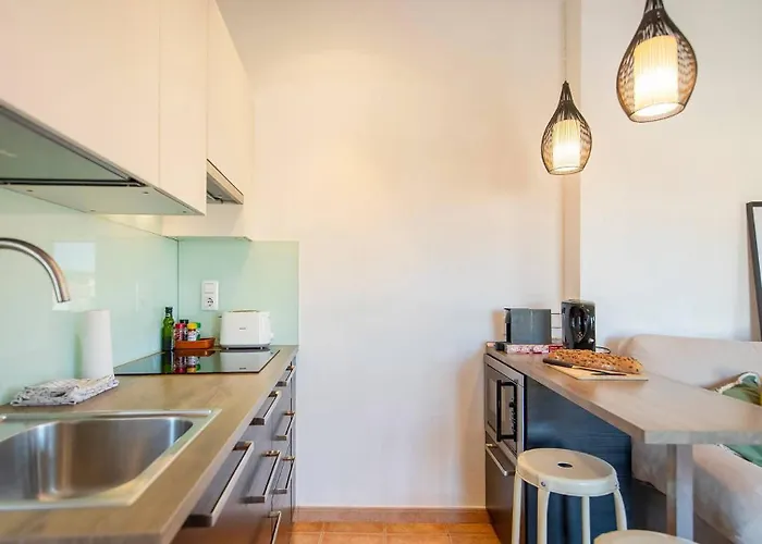 Romantic Duplex With Terrace And Great Views شقة *