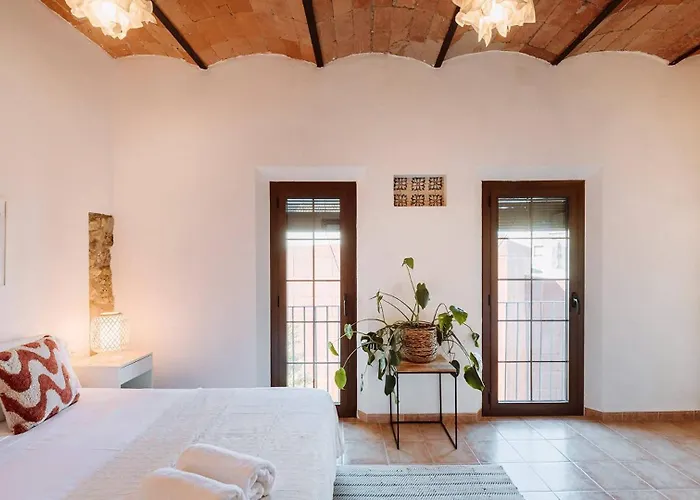 شقة Romantic Duplex With Terrace And Great Views خيرونا