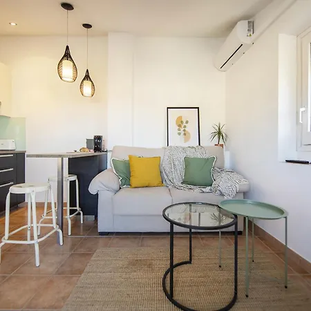 דירה Romantic Duplex With Terrace And Great Views *