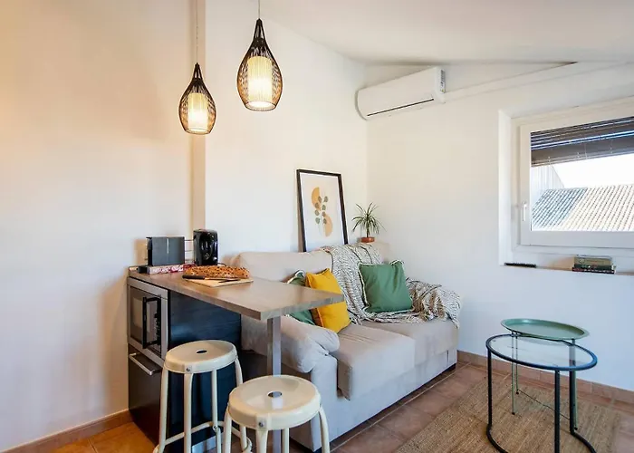 דירה Romantic Duplex With Terrace And Great Views