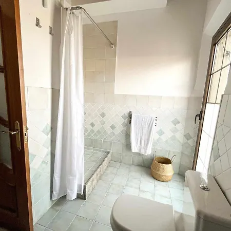 Romantic Duplex With Terrace And Great Views 아파트 지로나