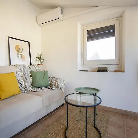 Romantic Duplex With Terrace And Great Views *